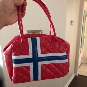 Norway quilted leather purse 🇳🇴